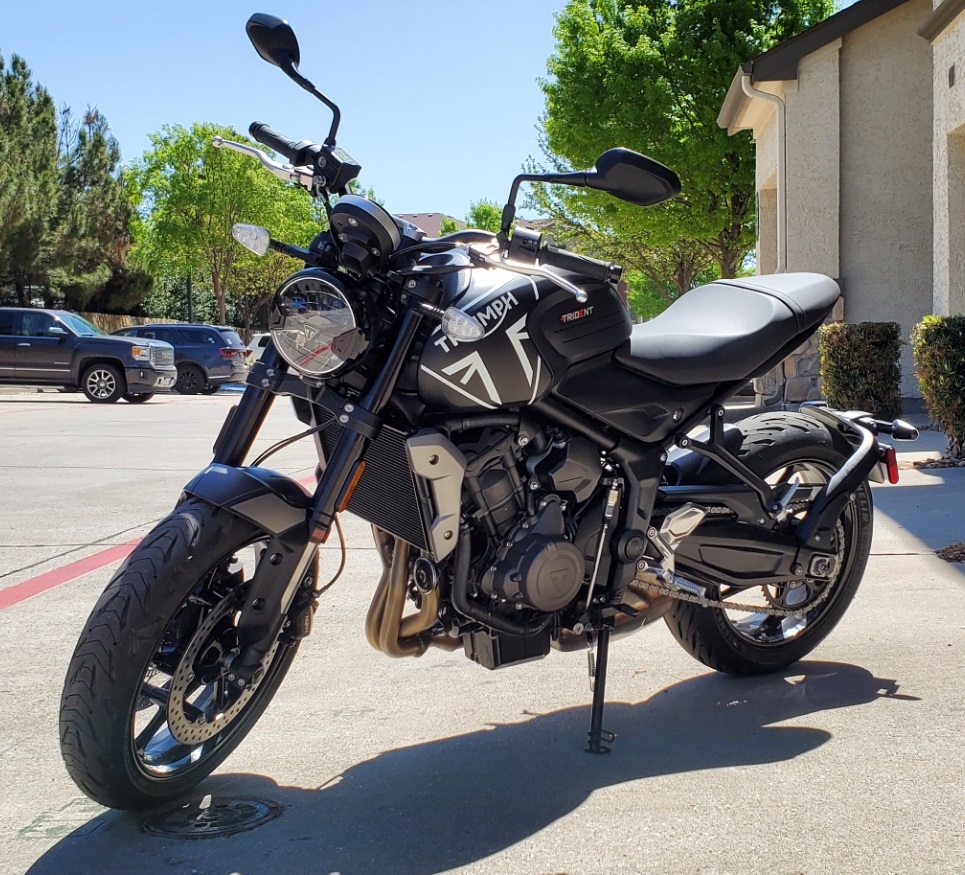 Triumph Trident 800